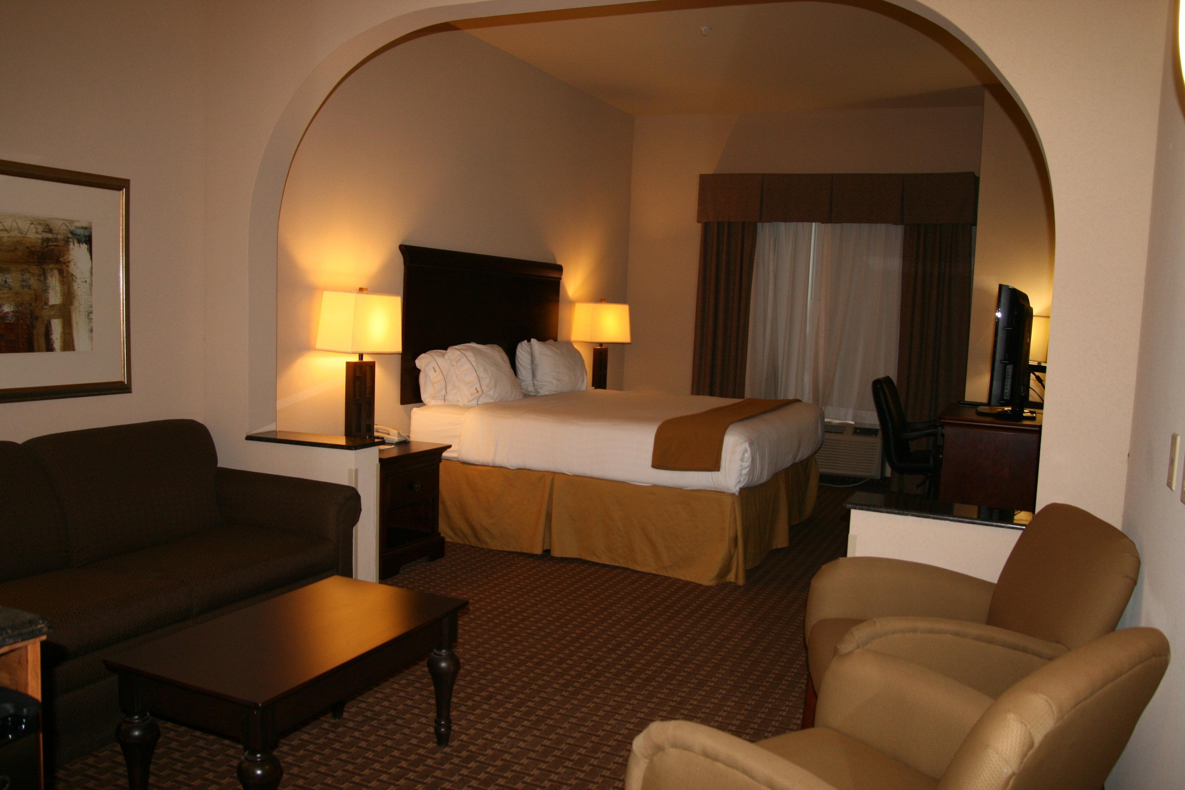 Holiday Inn Express Hotel And Suites Kingsville By Ihg Exterior foto